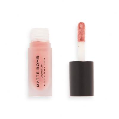 Makeup Revolution London Matte Bomb Lippenstift für Frauen 4,6 ml Farbton  Nude Magnet