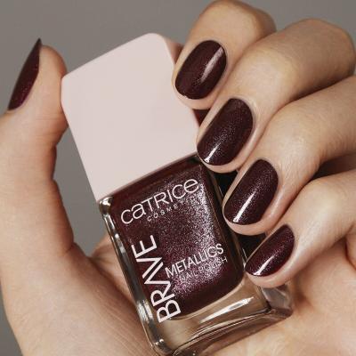 Catrice Brave Metallics Nail Polish Nagellack für Frauen 10,5 ml Farbton  04 Love You Cherry Much