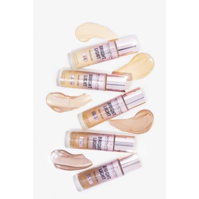 Makeup Revolution London Bright Light Face Glow Foundation für Frauen 23 ml Farbton  Lustre Medium Light